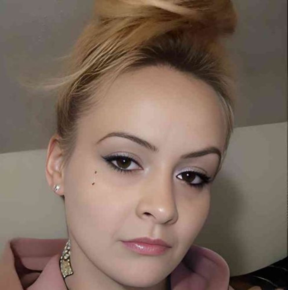 Meet your Posher, Alysha